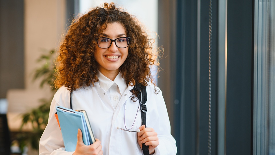 Studentin im Fernstudium Master Medien und Kommunikationspsychologie